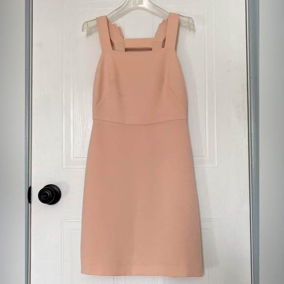 CLUB MONACO Dellena Bow Back Shift Dress - Picture 2 of 6